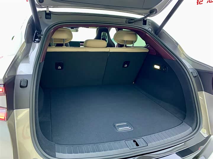 Фото 9 - Xiaomi YU7