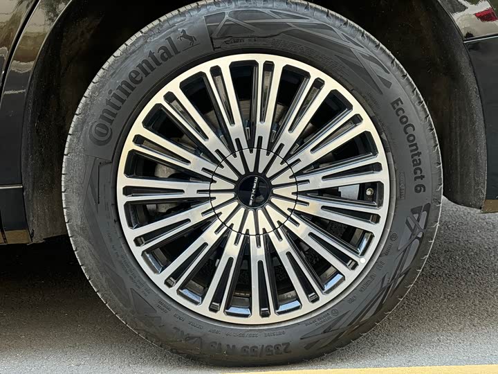 Фото 9 - Maxus Mifa 9