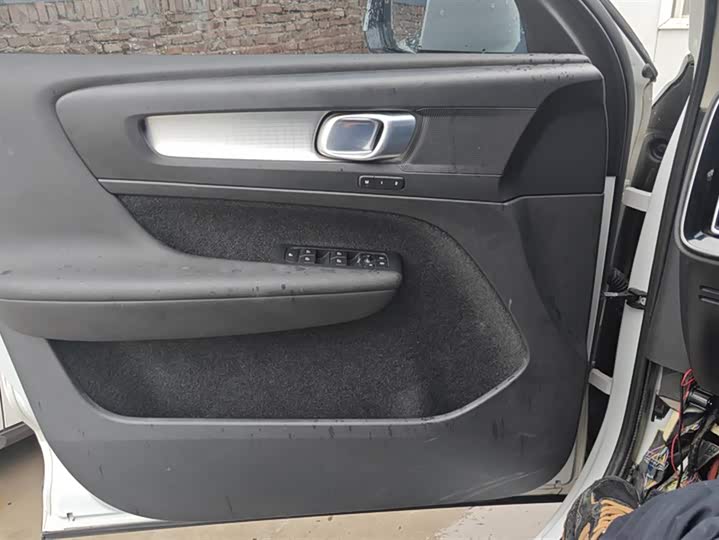 Фото 7 - Volvo XC40