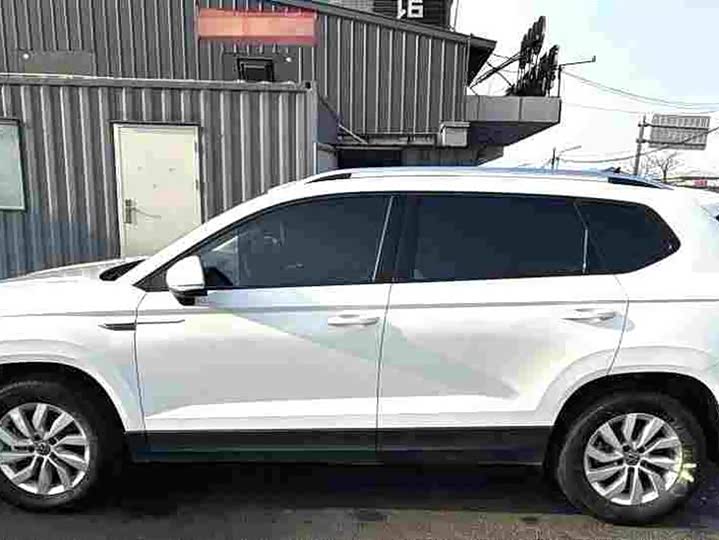 Фото 4 - Volkswagen Tharu