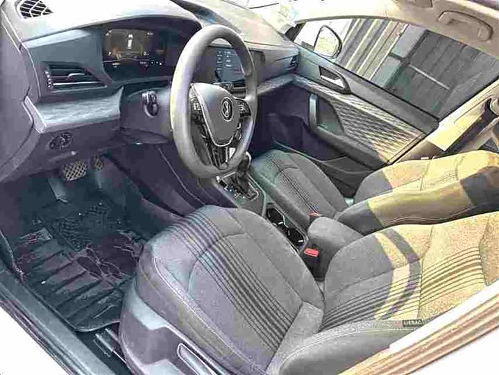 Фото 5 - Volkswagen Tharu