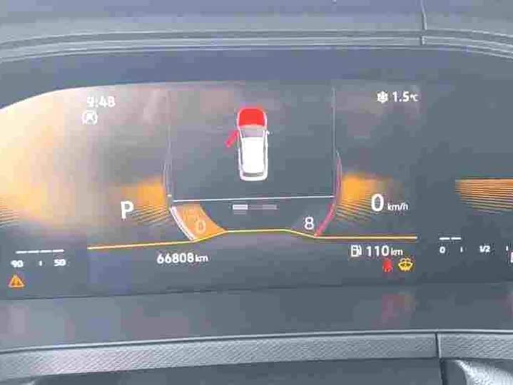 Фото 8 - Volkswagen Tharu