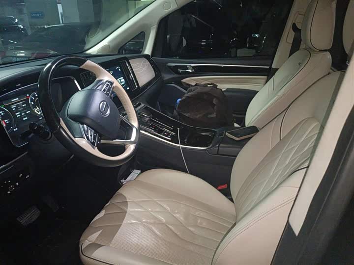 Фото 8 - GAC Trumpchi M8