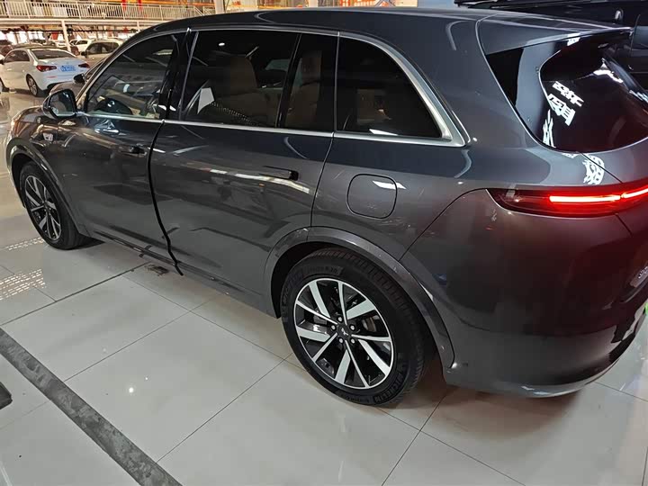 Фото 5 - LiXiang L7