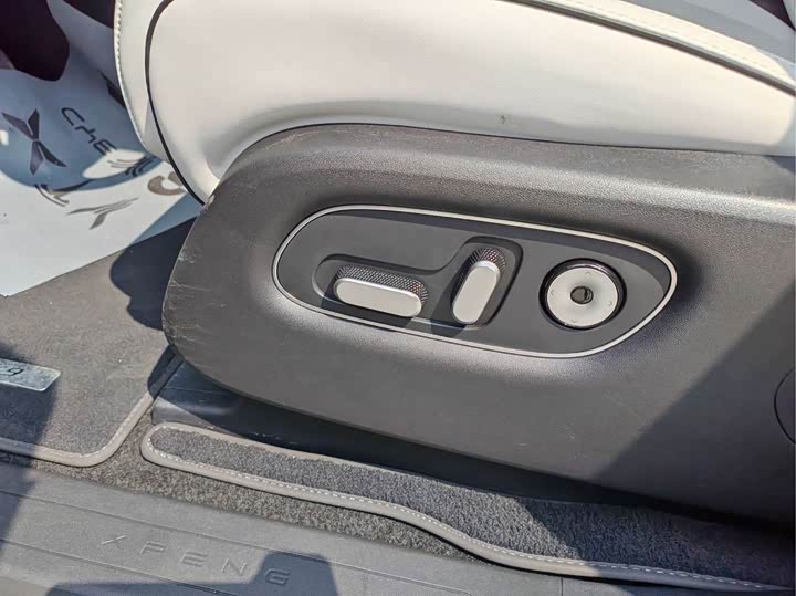 Фото 6 - XPeng X9