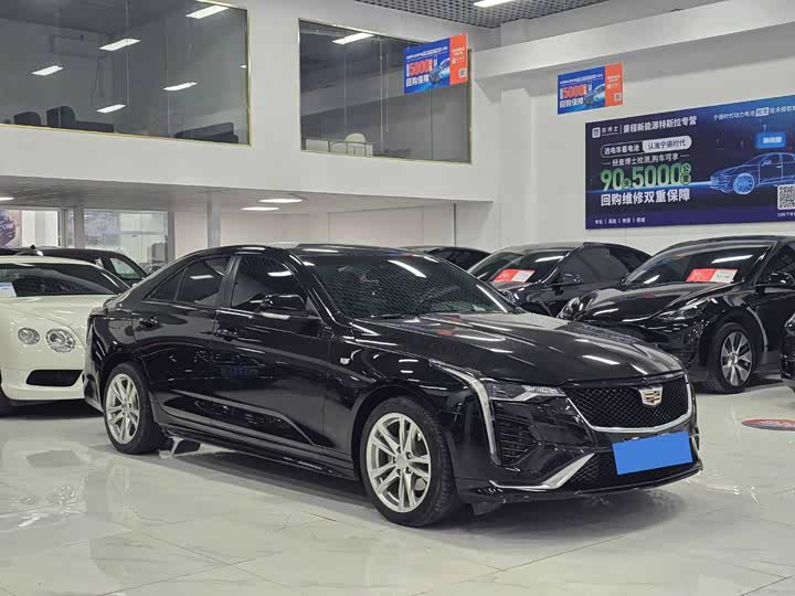 Фото 3 - Cadillac CT4