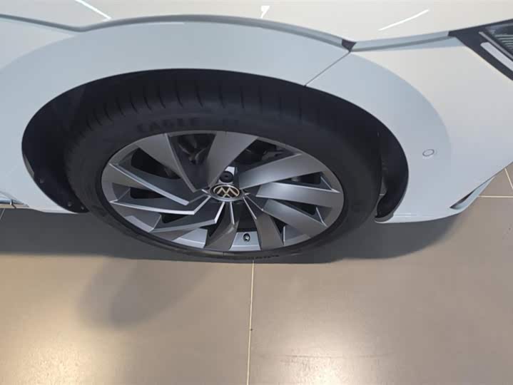 Фото 6 - Volkswagen CC