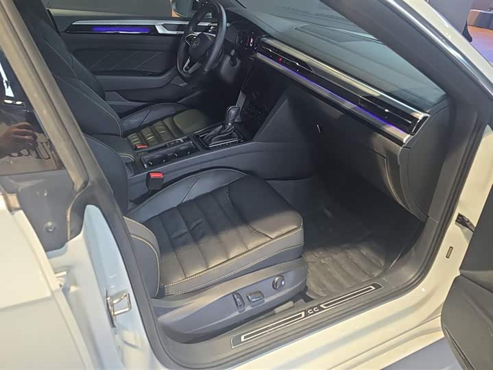 Фото 8 - Volkswagen CC