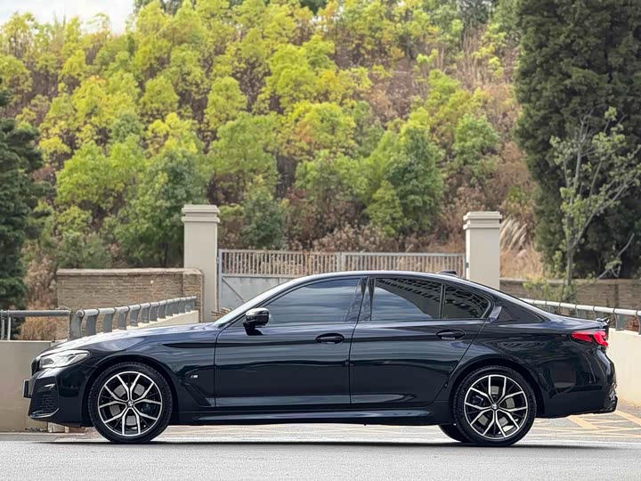 Фото 7 - BMW 5 Series