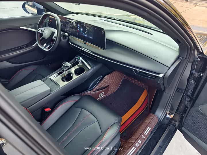 Фото 9 - MG Motor 7