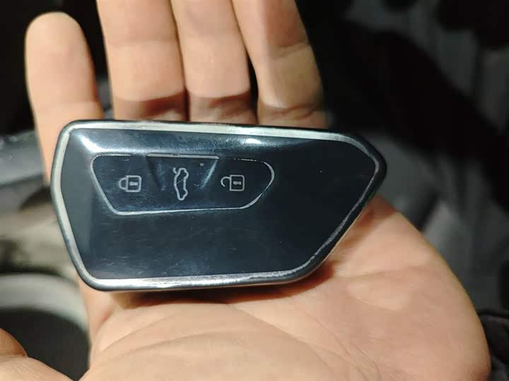 Фото 9 - Volkswagen Lamando L