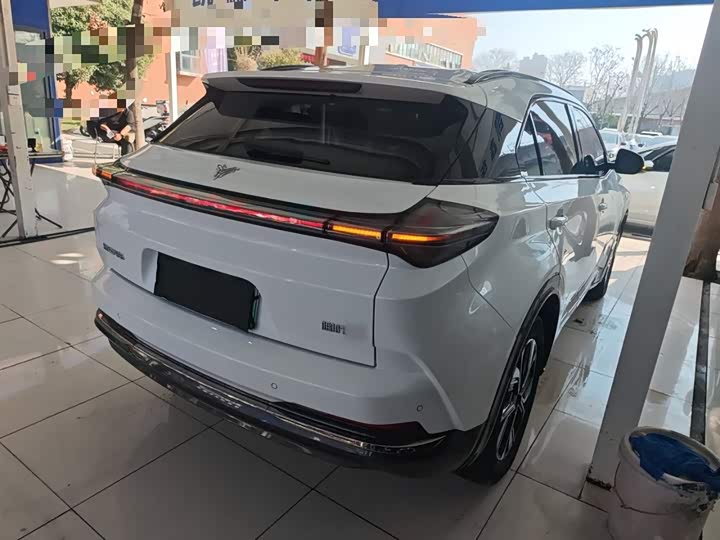 Фото 7 - Hozon U