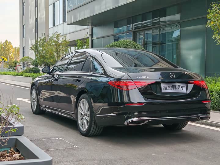 Фото 4 - Mercedes-Benz S-Class