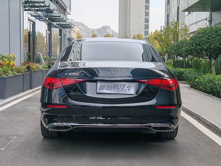 Фото 5 - Mercedes-Benz S-Class