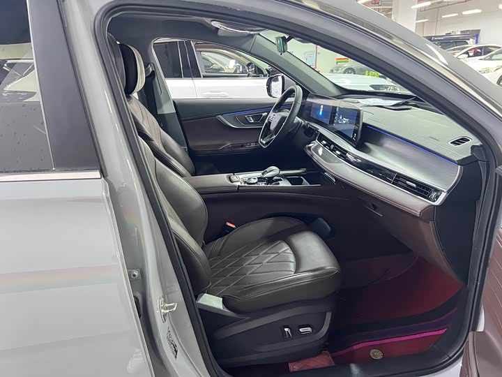 Фото 9 - Chery Tiggo 8 Pro