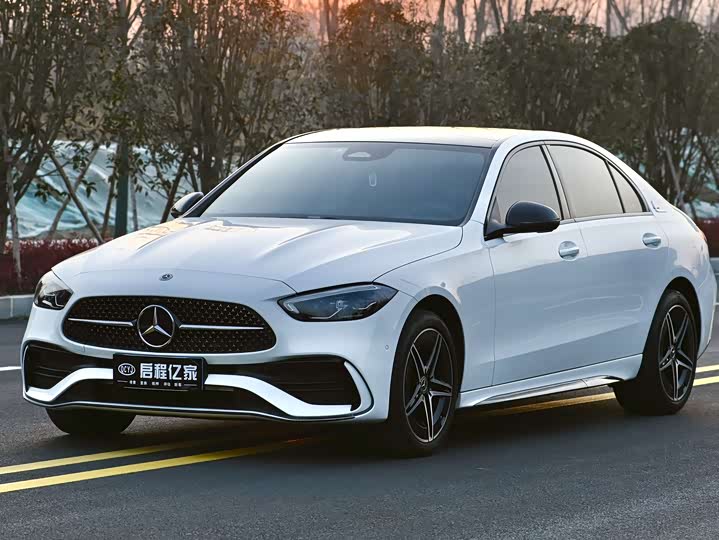 Фото 1 - Mercedes-Benz C-Class