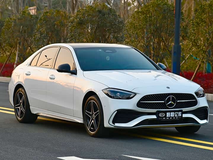 Фото 3 - Mercedes-Benz C-Class