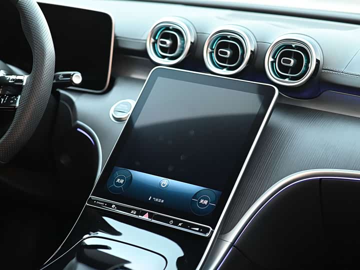 Фото 9 - Mercedes-Benz C-Class