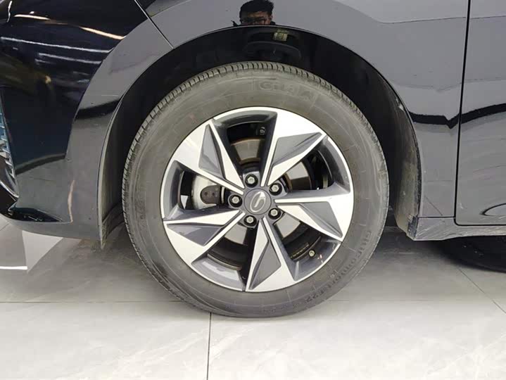 Фото 6 - GAC Trumpchi M6