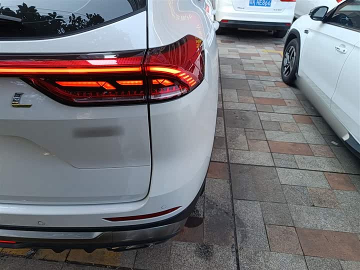 Фото 8 - Haval H6