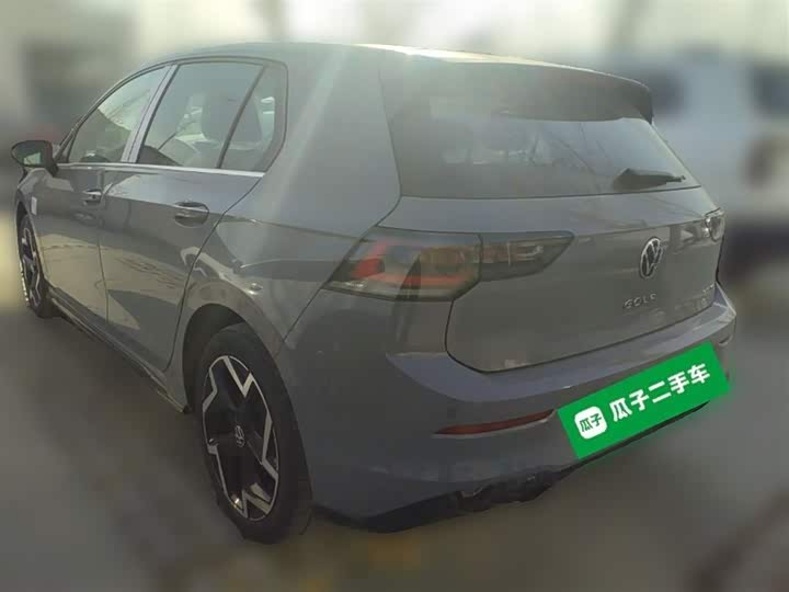 Фото 9 - Volkswagen Golf