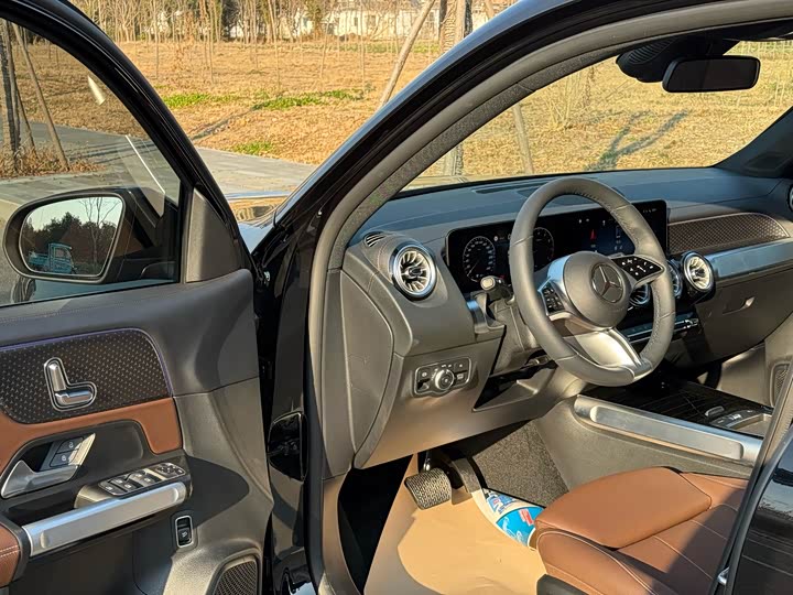 Фото 5 - Mercedes-Benz GLB-Class