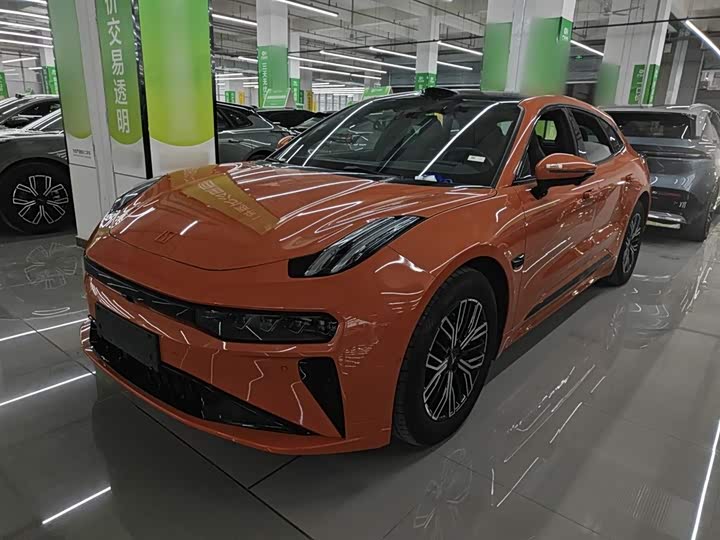 Фото 1 - Zeekr 001