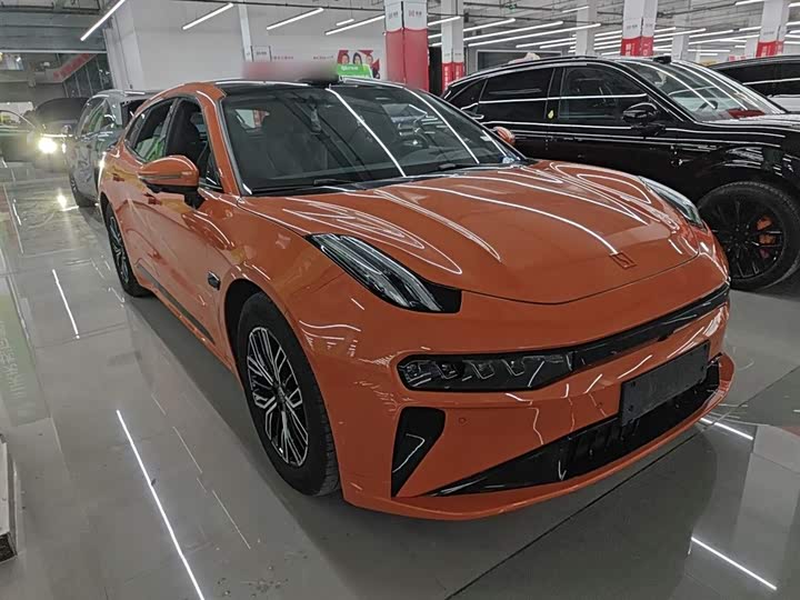 Фото 4 - Zeekr 001