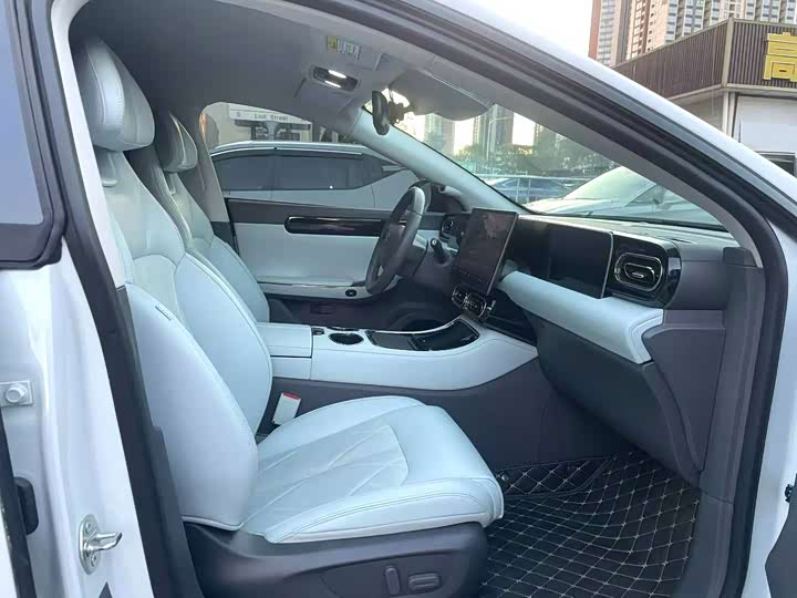 Фото 5 - Leapmotor C01