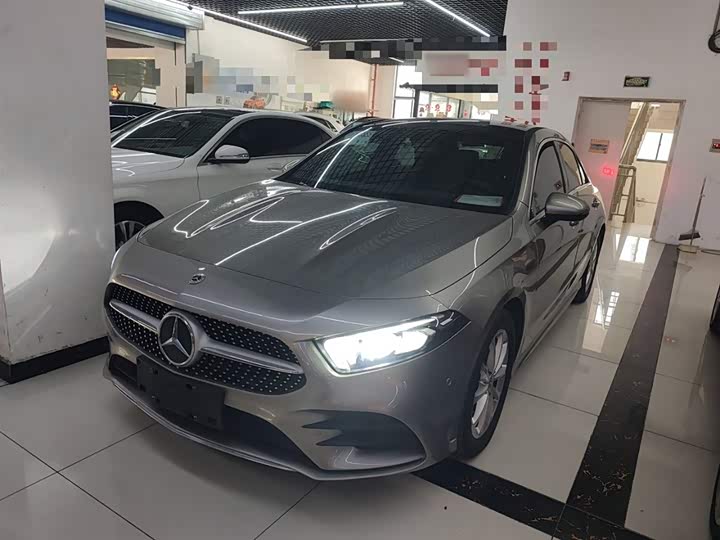 Фото 2 - Mercedes-Benz A-Class