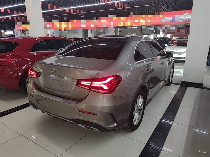 Фото 7 - Mercedes-Benz A-Class