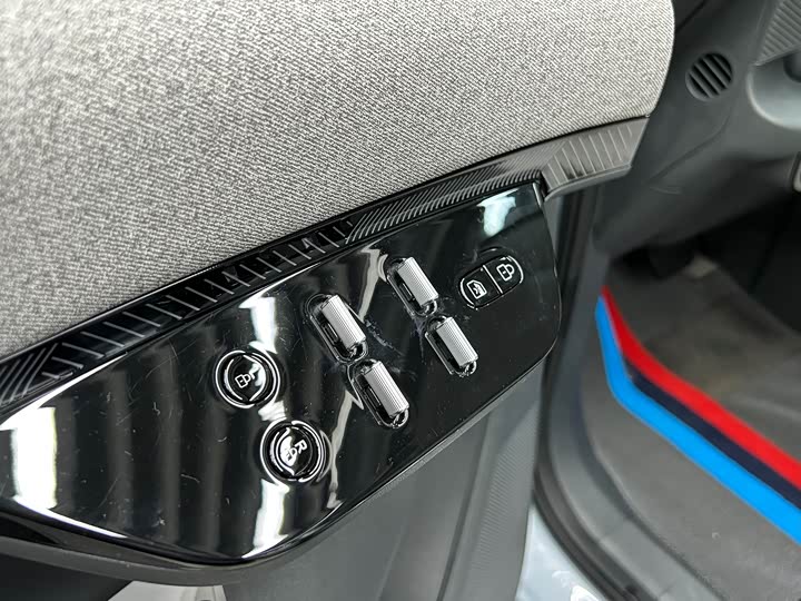 Фото 9 - BAIC Arcfox Kaola