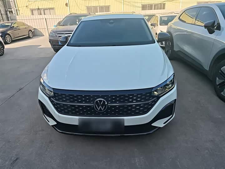 Фото 3 - Volkswagen Lavida