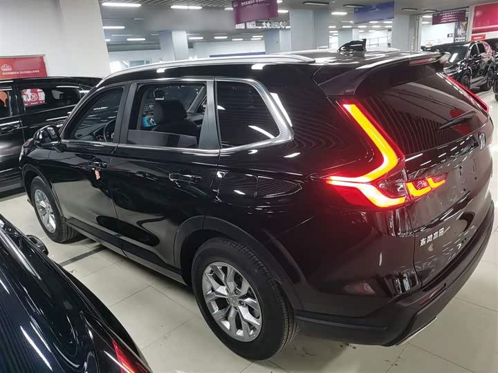 Фото 5 - Honda CR-V