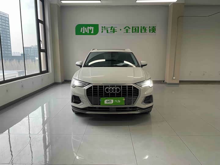 Фото 2 - Audi Q3