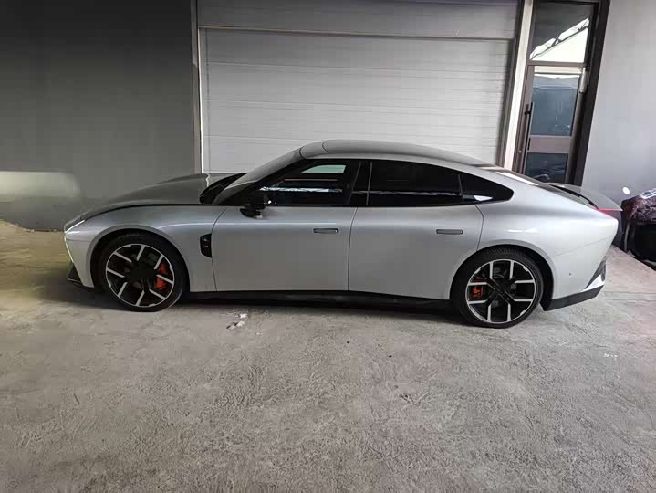 Фото 5 - XPeng P7