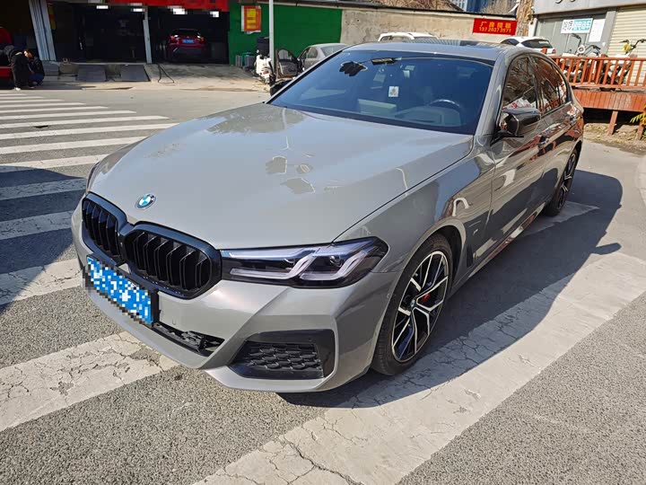 Фото 1 - BMW 5 Series