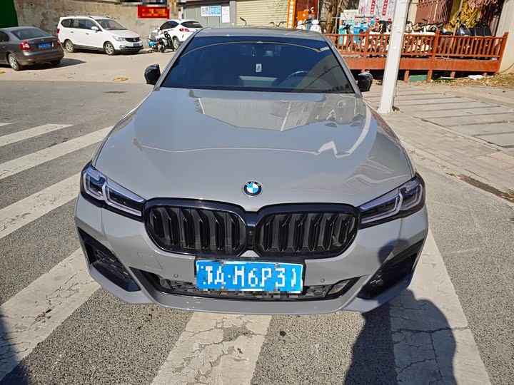 Фото 2 - BMW 5 Series