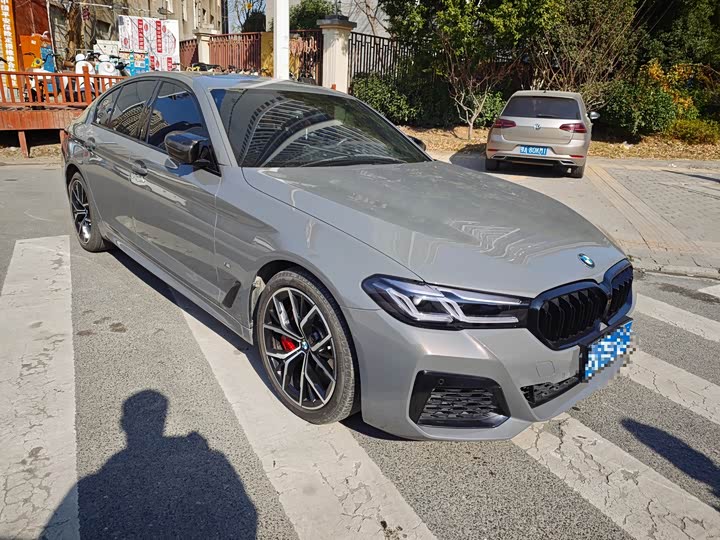 Фото 3 - BMW 5 Series