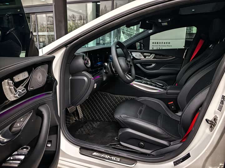 Фото 8 - Mercedes-Benz AMG GT