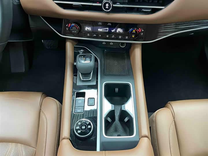 Фото 5 - Nissan Pathfinder