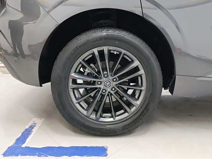 Фото 6 - Changan UNI-K