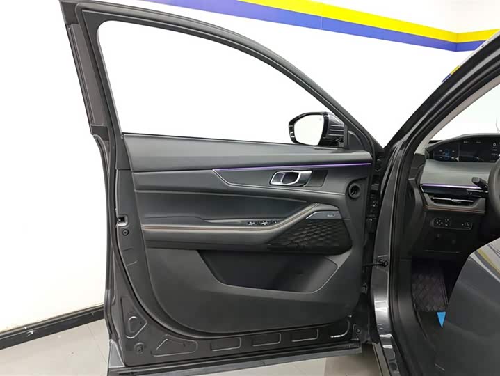 Фото 7 - Changan UNI-K