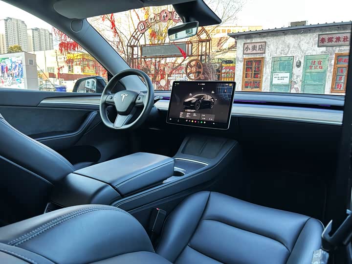 Фото 8 - Tesla Model Y