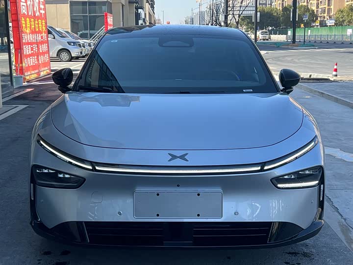 Фото 2 - XPeng F57