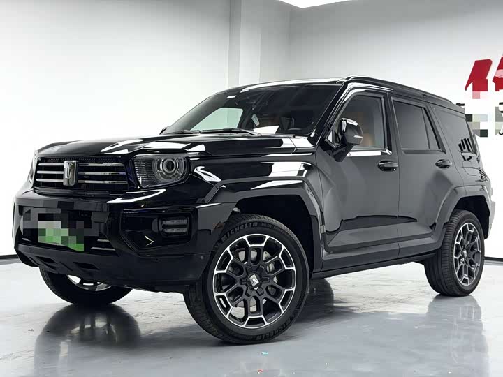 Фото 1 - Tank 700 Hybrid