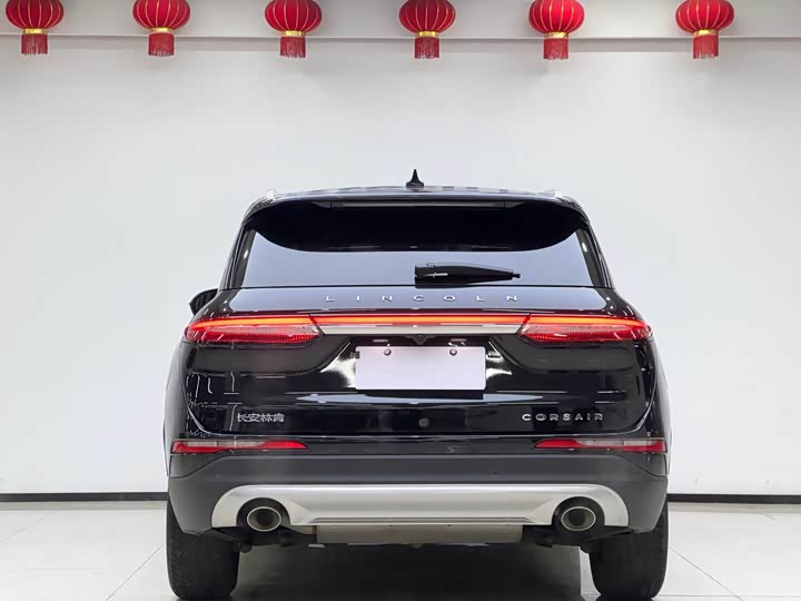 Фото 5 - Lincoln Corsair