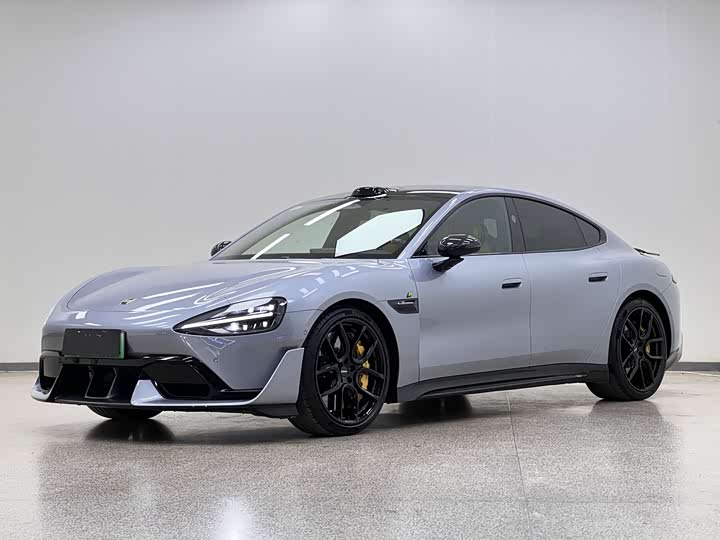 Фото 1 - Xiaomi SU7 Ultra