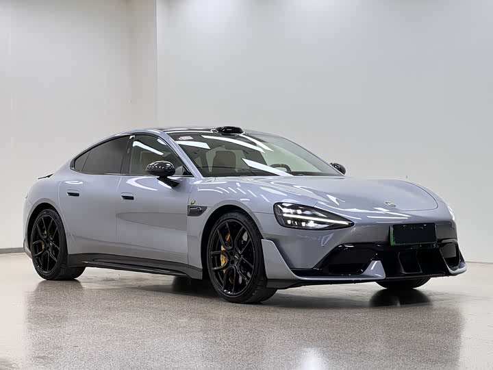 Фото 3 - Xiaomi SU7 Ultra