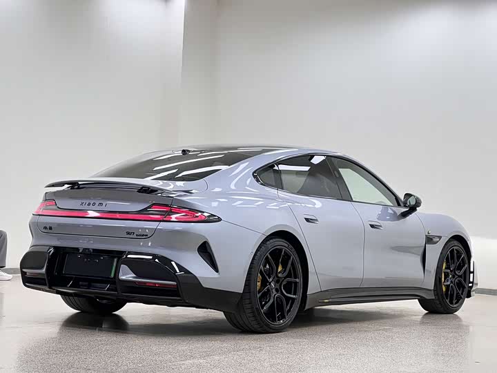 Фото 5 - Xiaomi SU7 Ultra